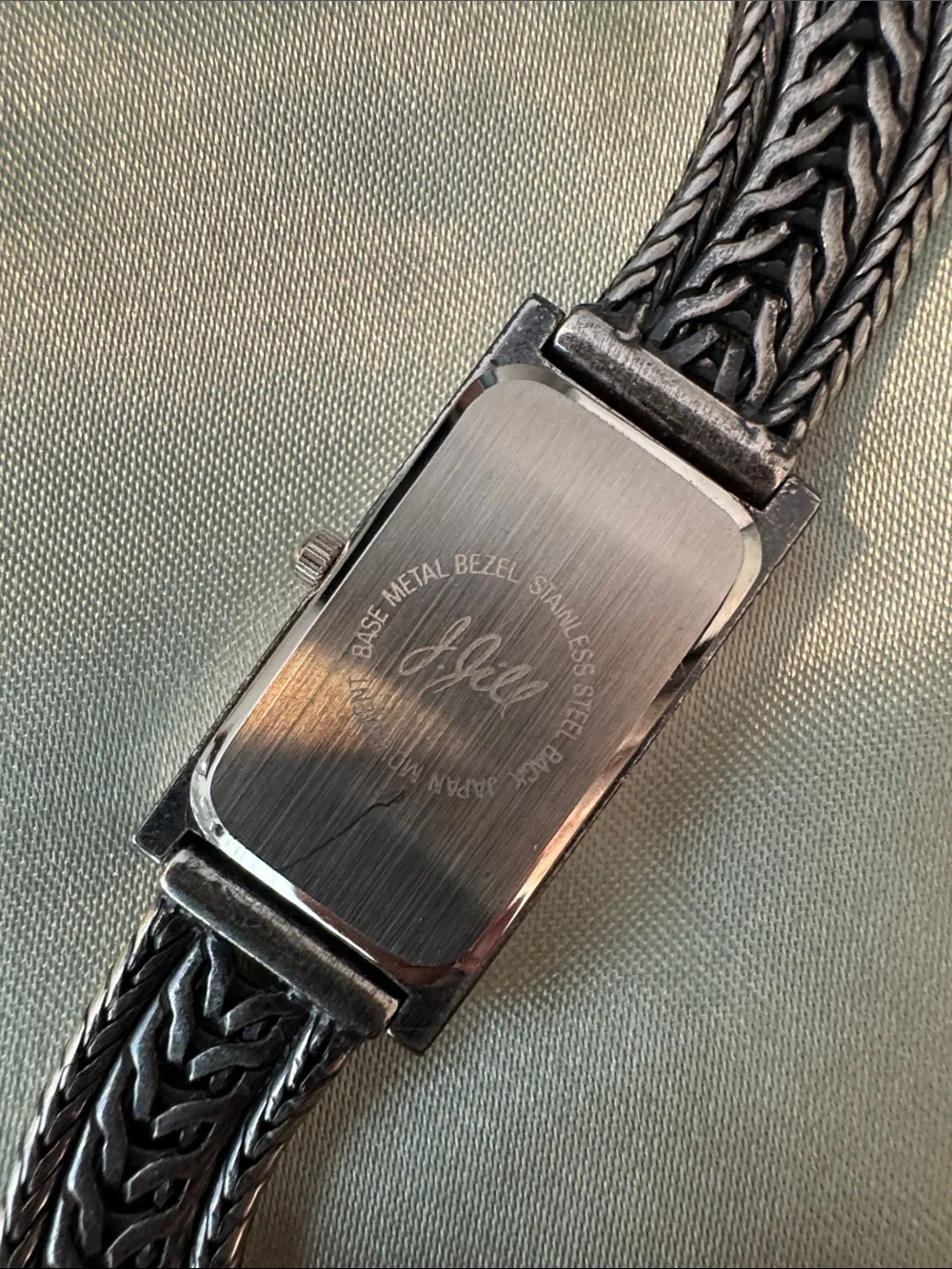 Silver-Tone Quartz Braided Chain Watch Bracelet.